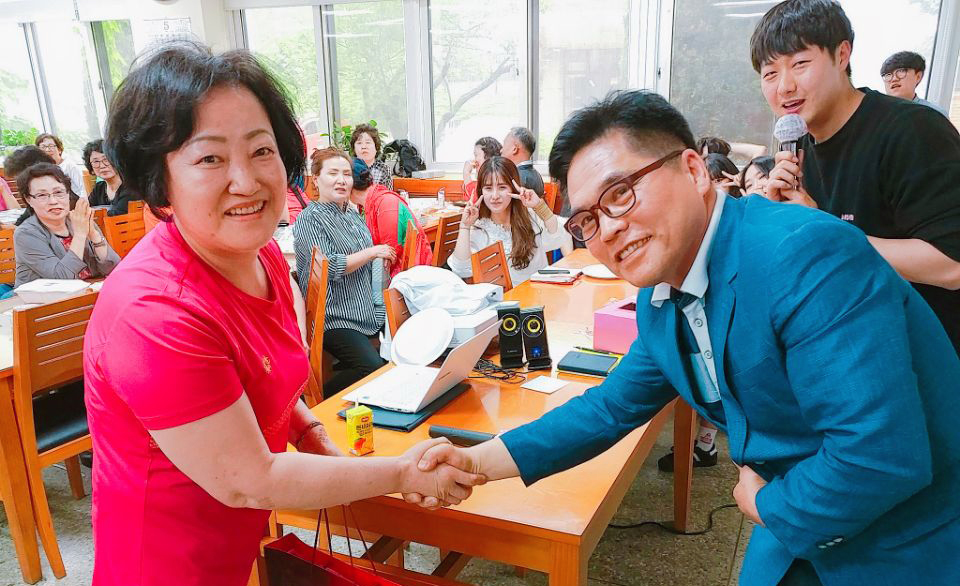 “저희들을 위해 땀흘려주셔서 감사합니다” 사진1