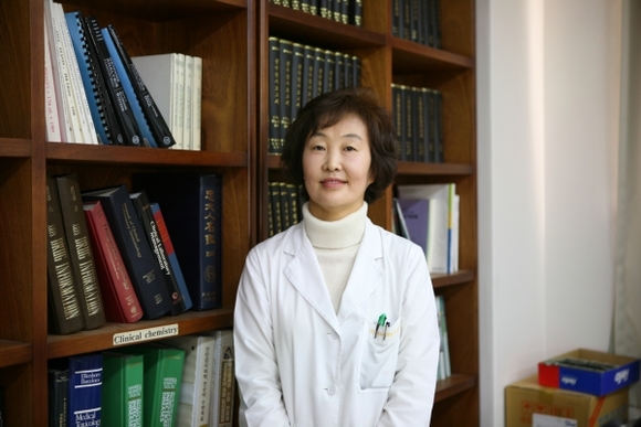 구선회 교수, 한국미생물.생명공학회 학술상 수상 사진