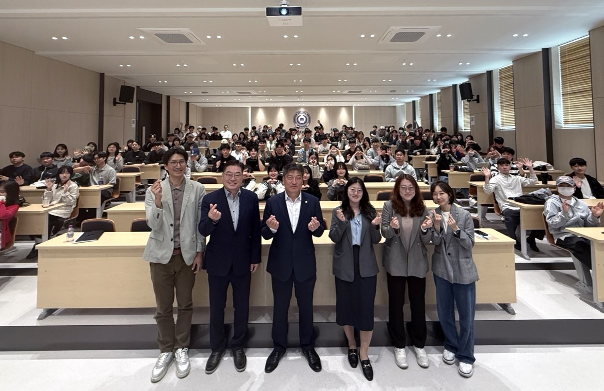 동물자원생명과학과, ‘(사)대한한돈협회 손세희 회장 특강’ 개최 사진